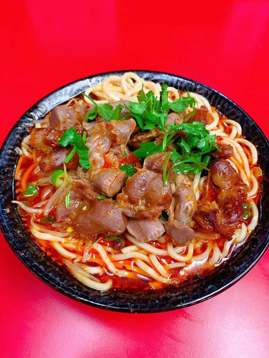12. Chicken Giblet Rice Noodles 泡菜鷄雜米綫